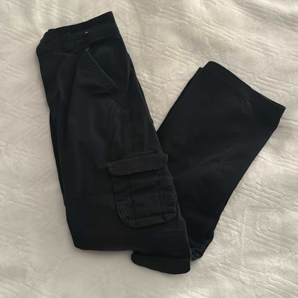 Abercrombie & Fitch Relaxed Cargo Pants (Size 25) (Black)